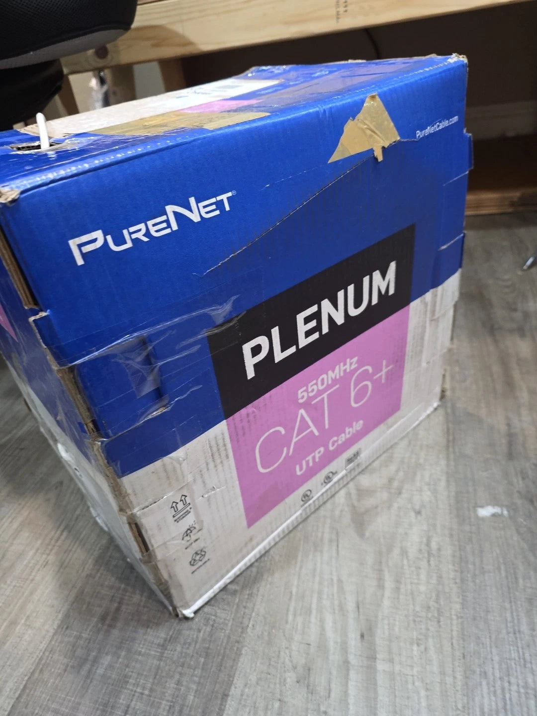 Cat6A 1000ft UTP Bulk Ethernet Network Cable 10G 23AWG Solid wire Plenum White