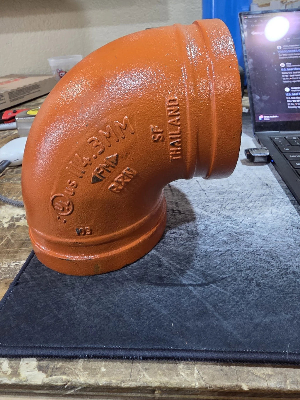 Victaulic 4" 90 Degree Elbow, Grooved 114.3 , Exposed To Elements